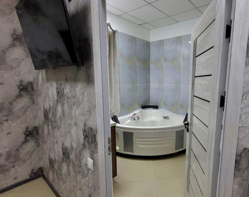 Blue Sky Bed & Breakfast Tashkent Exterior photo